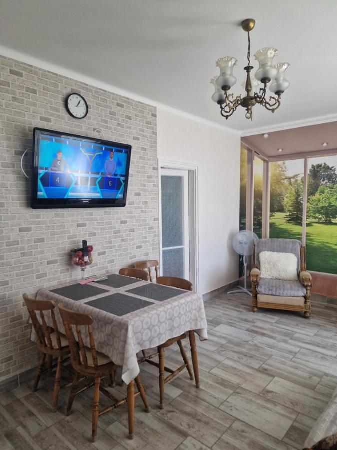 Happy House Apartment Zalakaros Luaran gambar
